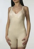 Style 8607 | Underwire Panty Briefer with Leg - Image 3